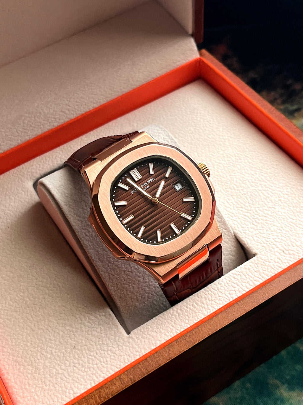 Patek Philippe Nautilus – Mirror Original Automatic