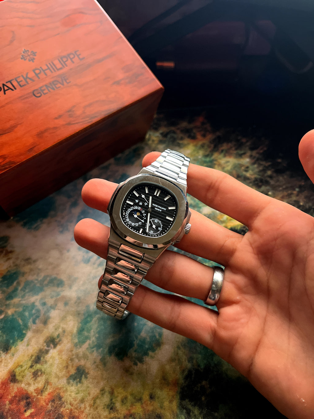 Patek Philippe Nautilus – Mirror Original Automatic.