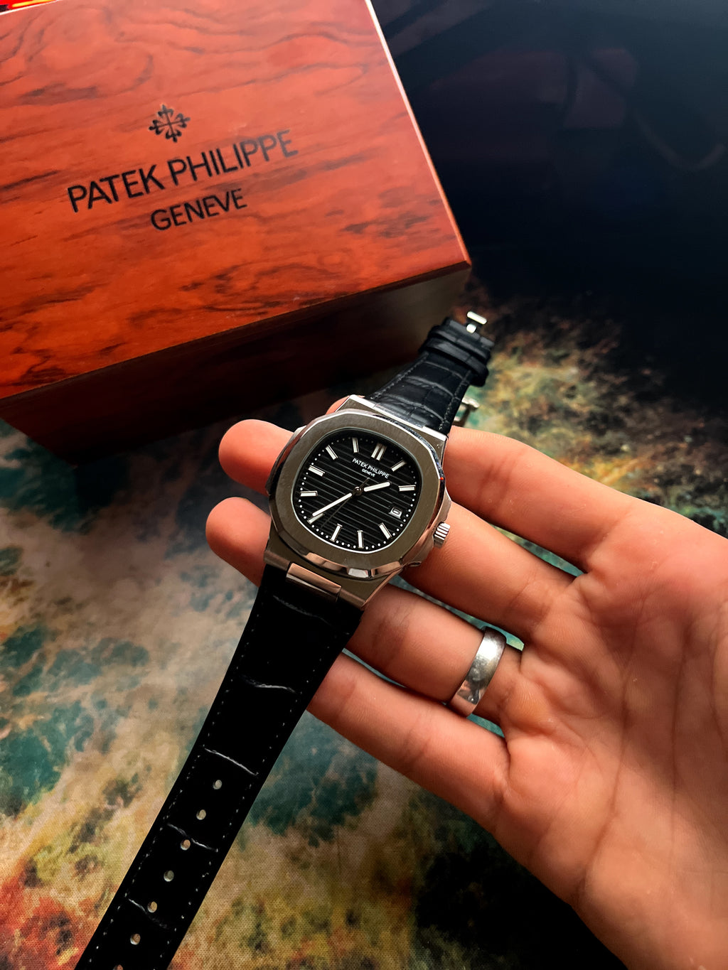 Patek Philippe Nautilus – Mirror Original Automatic