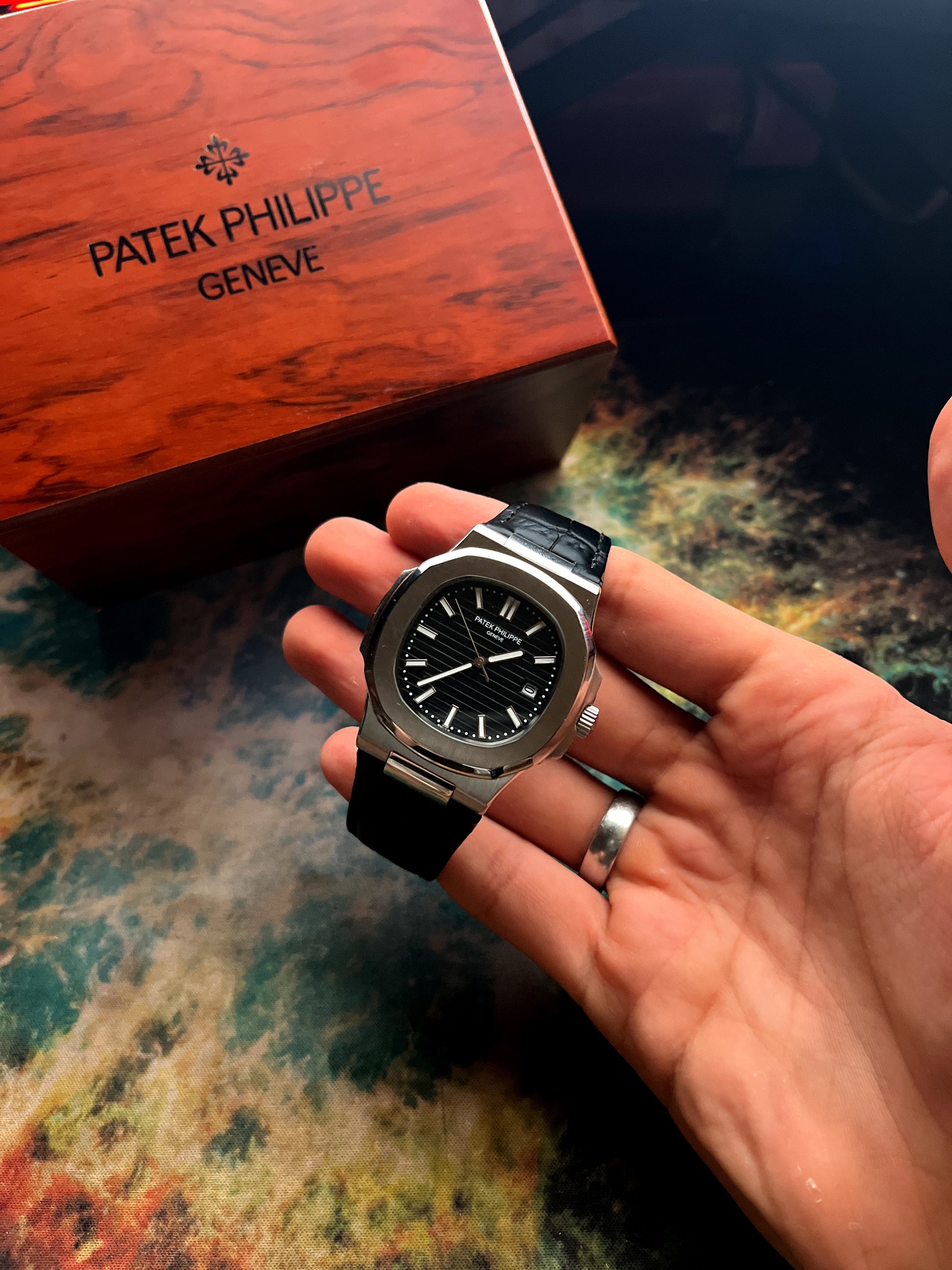 Patek Philippe Nautilus – Mirror Original Automatic