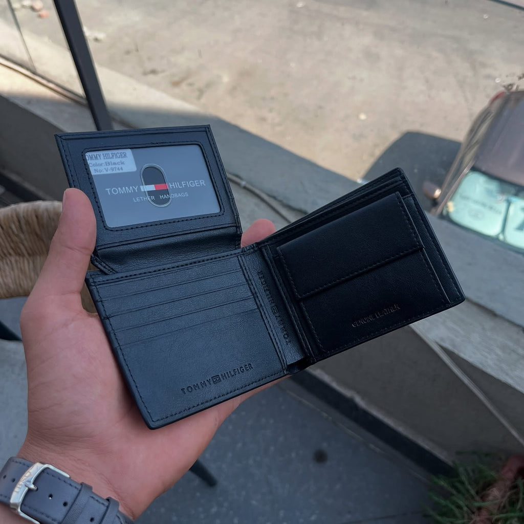 Tommy Hilfiger Wallet