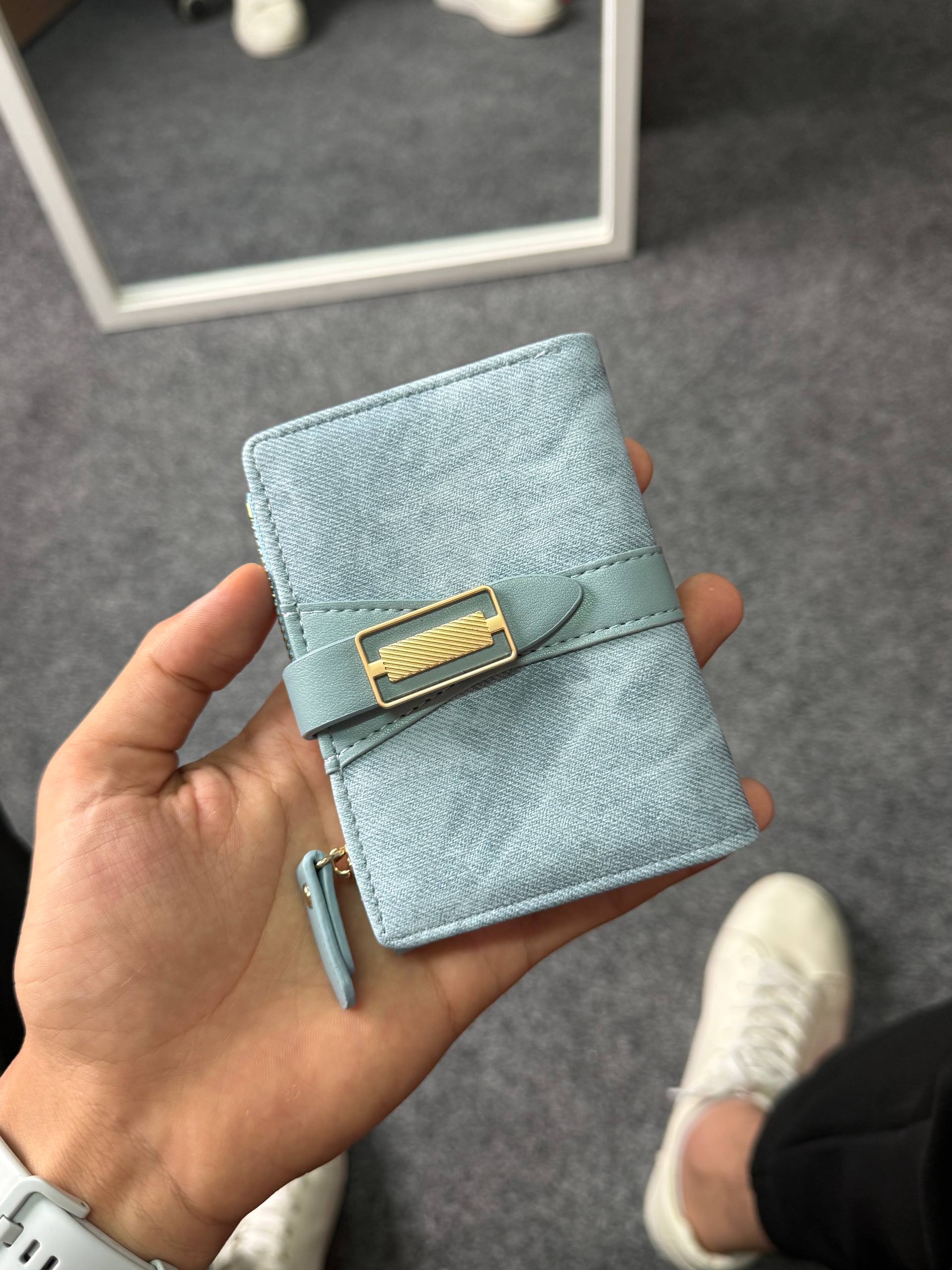 women Wallet V1