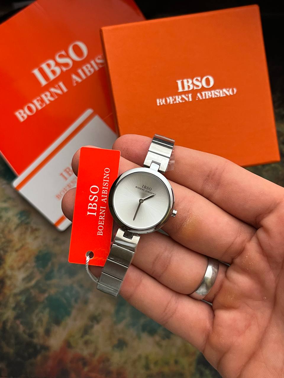 ساعة يد نسائية فاخرة – IBSO BOERNI AIBISINO