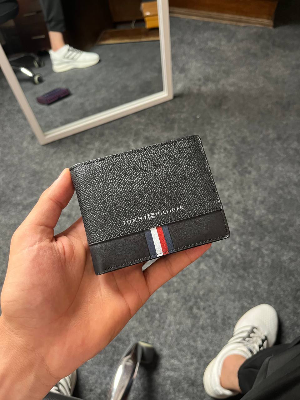 Tommy Hilfiger Wallet v