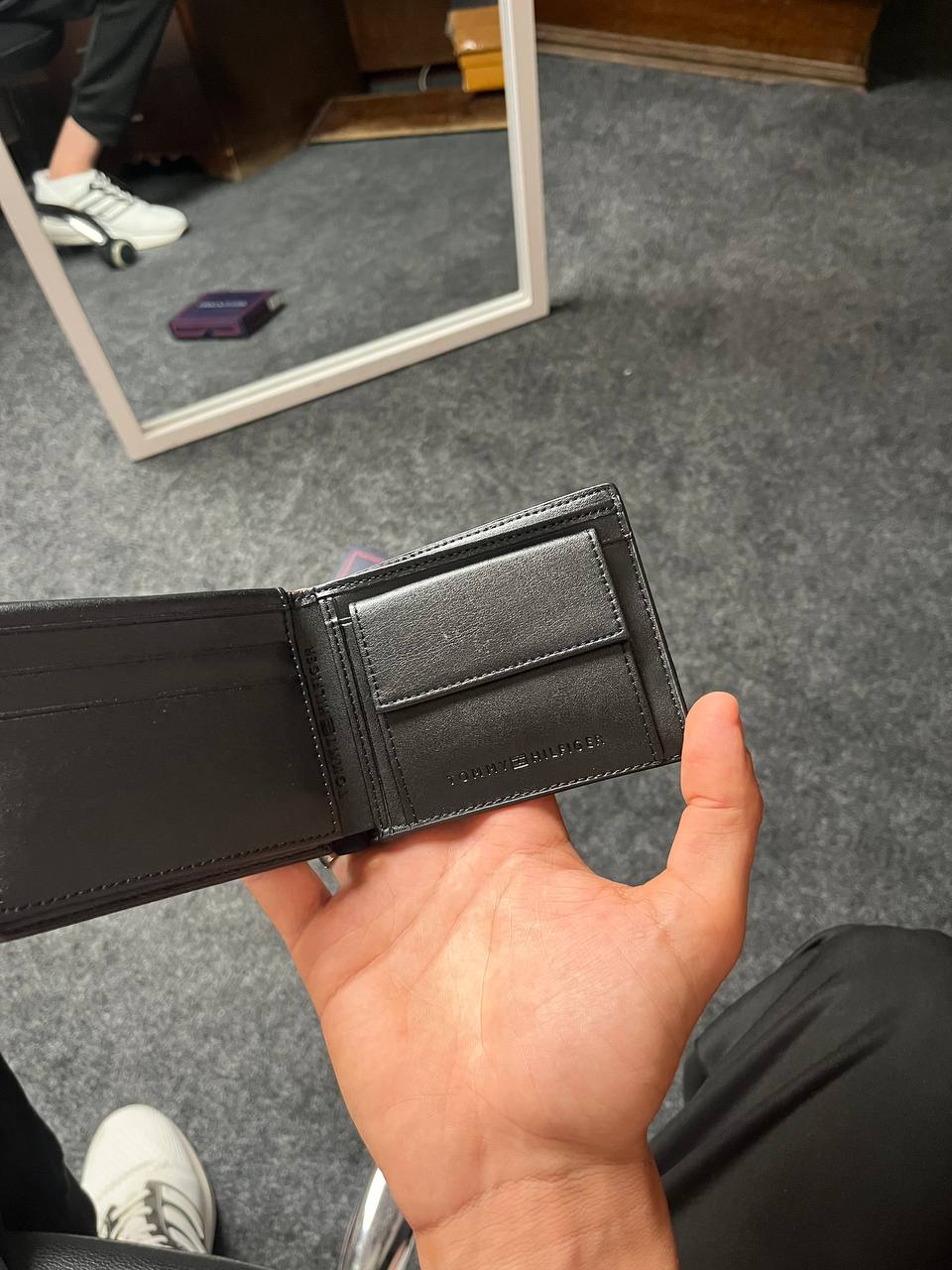 Tommy Hilfiger Wallet v