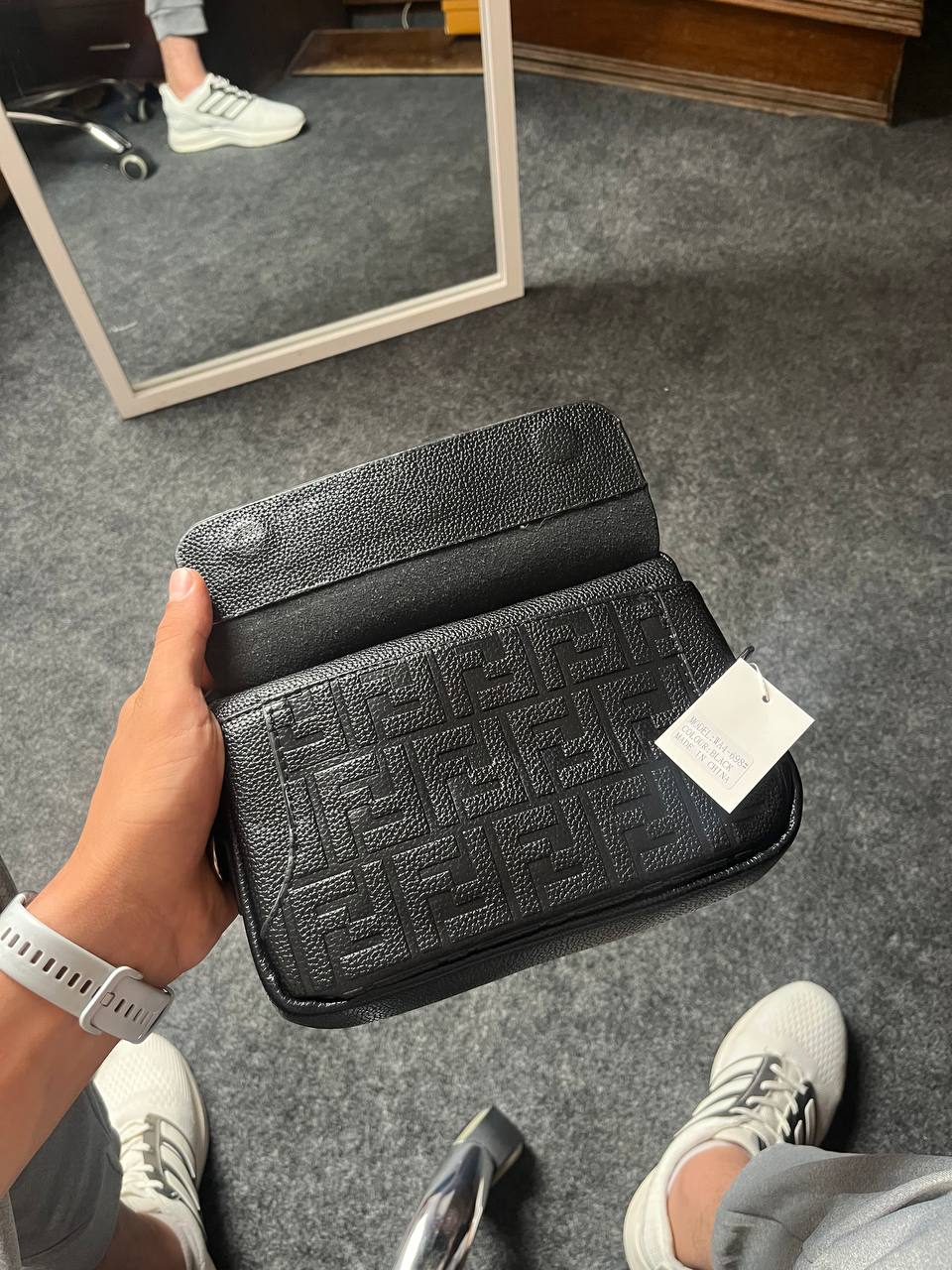 Fendi Hand-Cross Bag