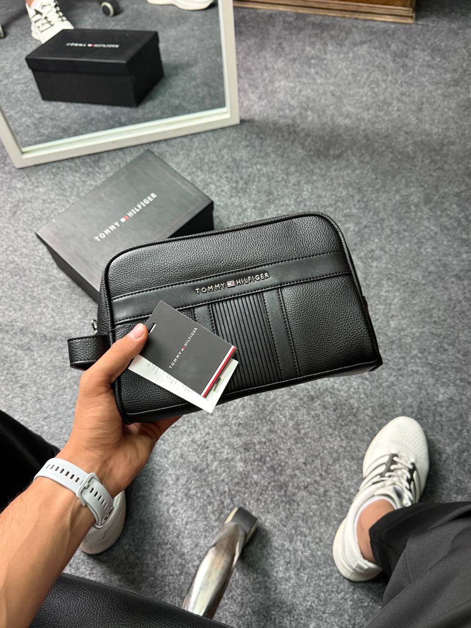 Tommy Hand Bag V1