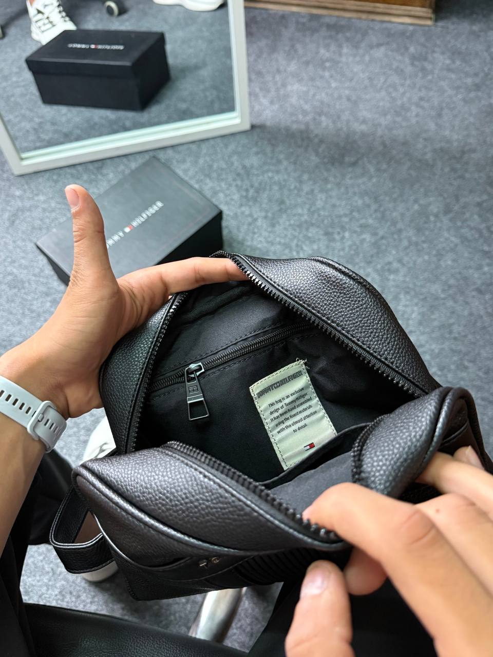 Tommy Hand Bag V1