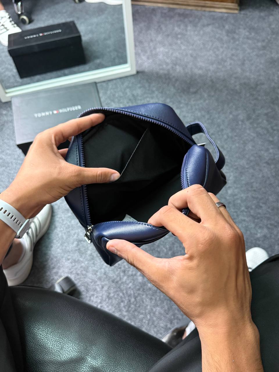 Tommy Hand Bag V3