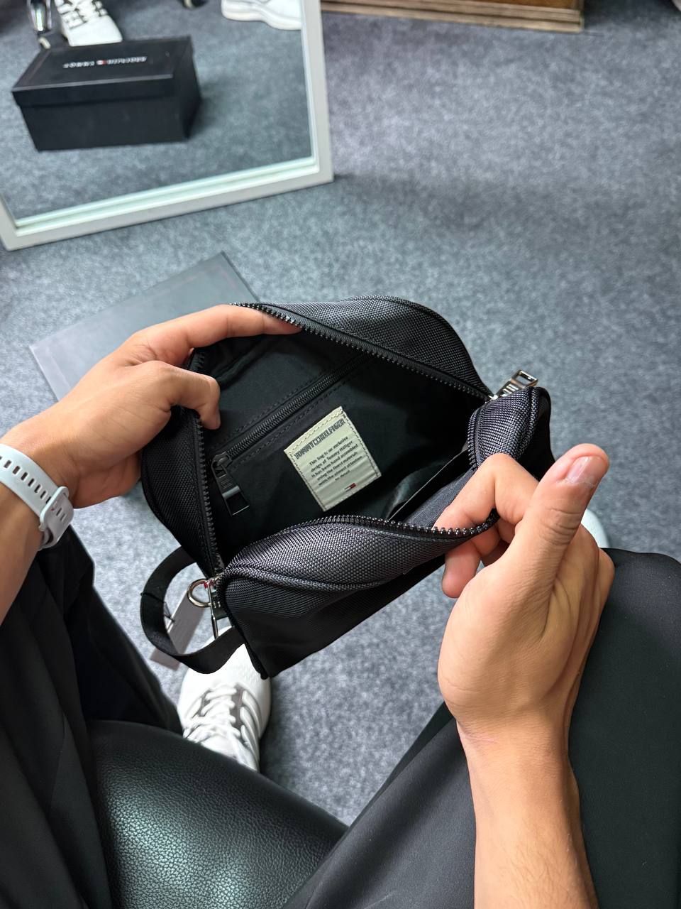 Tommy Hand/Cross Bag