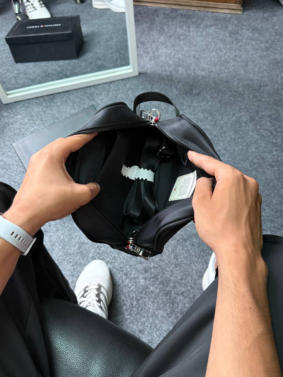 Tommy Hand/Cross Bag