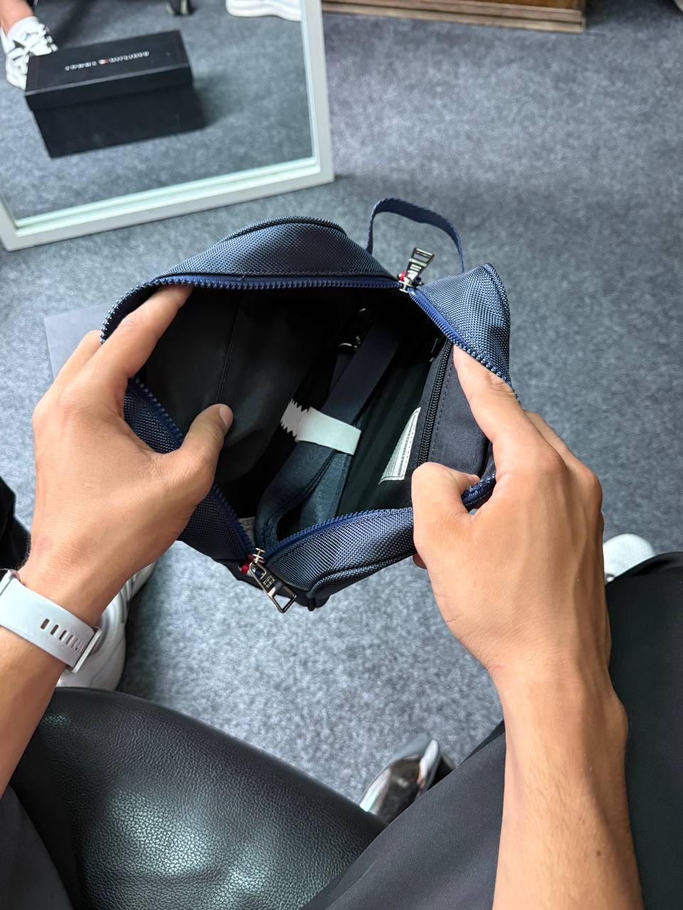 Tommy Hand/Cross Bag